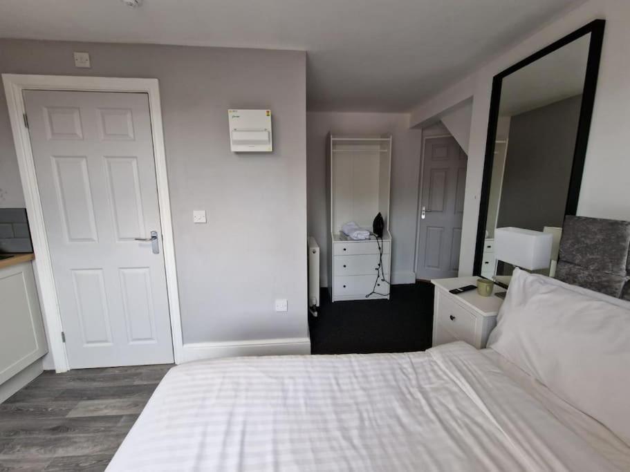 Modern Studio Next To Notts Castle! Apartment Nottingham Exterior photo